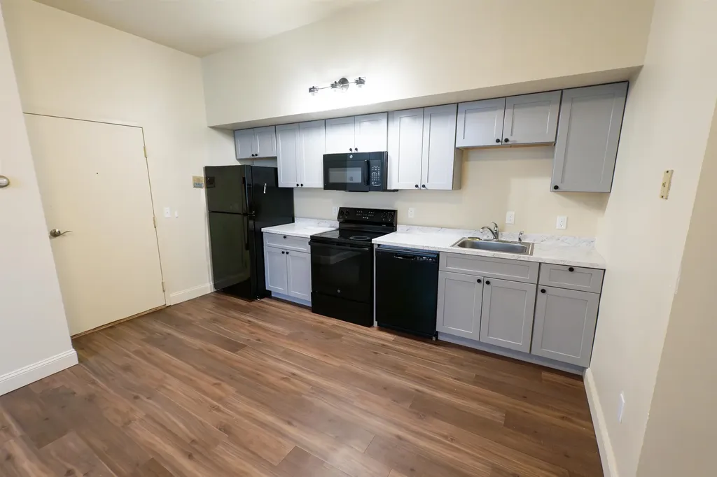 252-260 College Street Burlington VT 05401