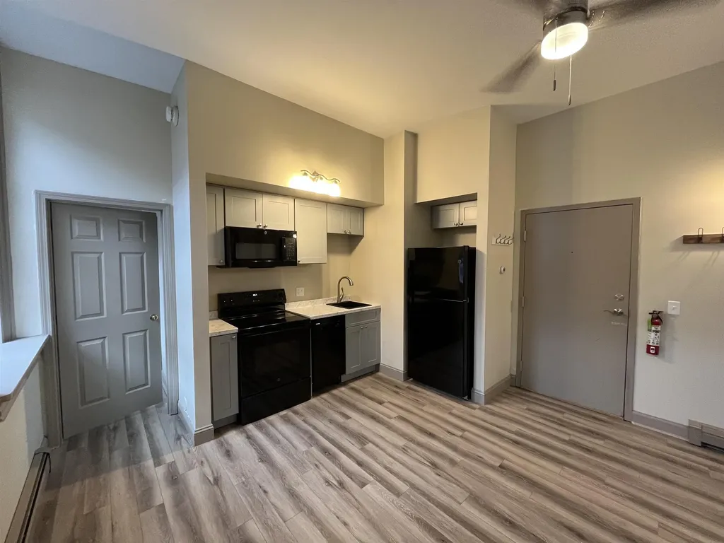 252-260 College Street Burlington VT 05401