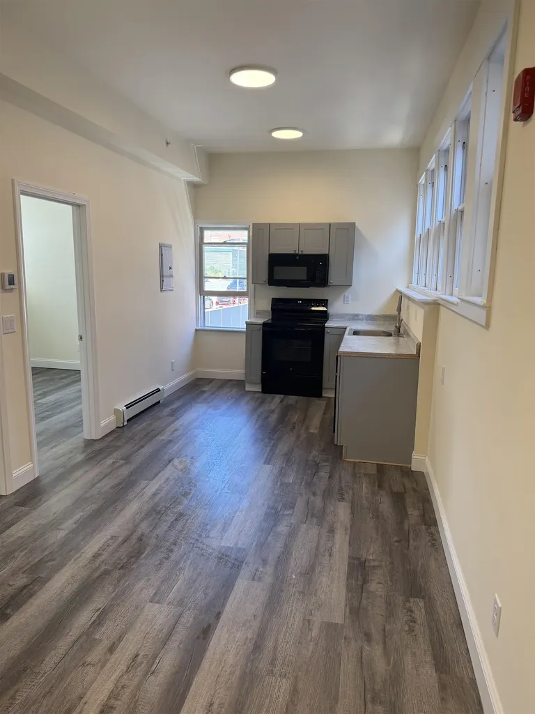 252-260 College Street Burlington VT 05401