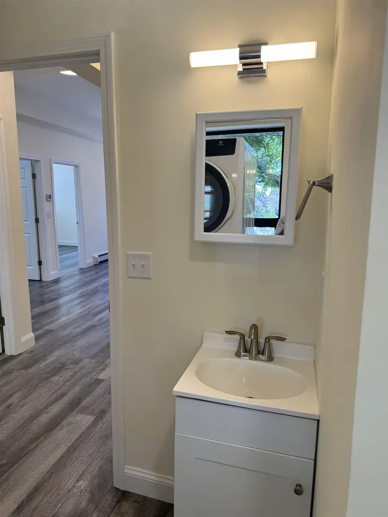 252-260 College Street Burlington VT 05401
