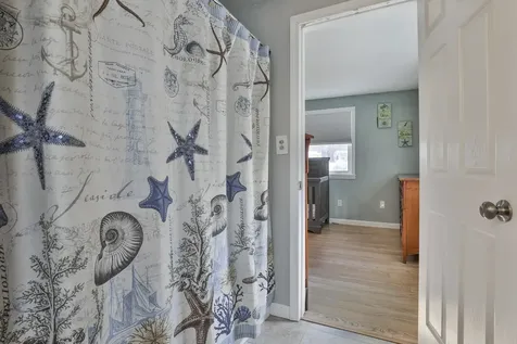 445 Blevens Drive Manchester NH 03104