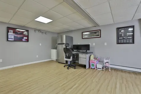 445 Blevens Drive Manchester NH 03104