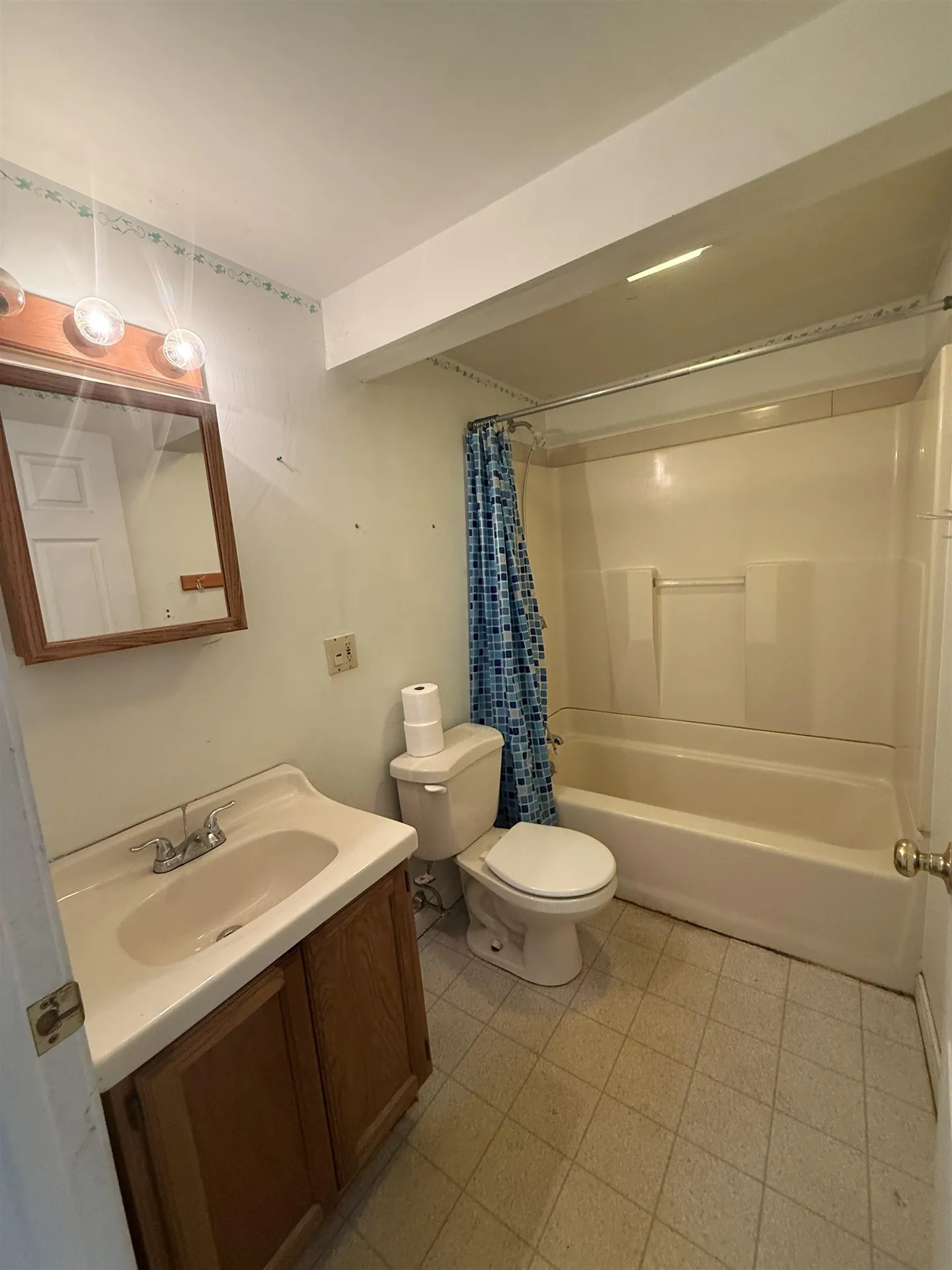 42 Farrell Loop Warner NH 03278