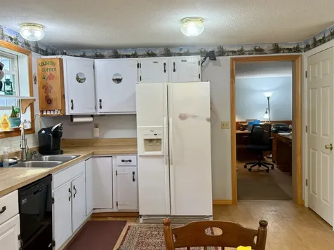 42 Farrell Loop Warner NH 03278