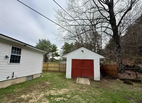 42 Farrell Loop Warner NH 03278