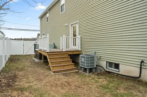 28 Shore Drive Salem NH 03079