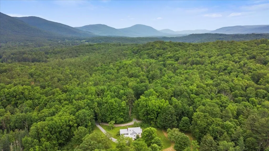 636 Dexter Road Shaftsbury VT 05262