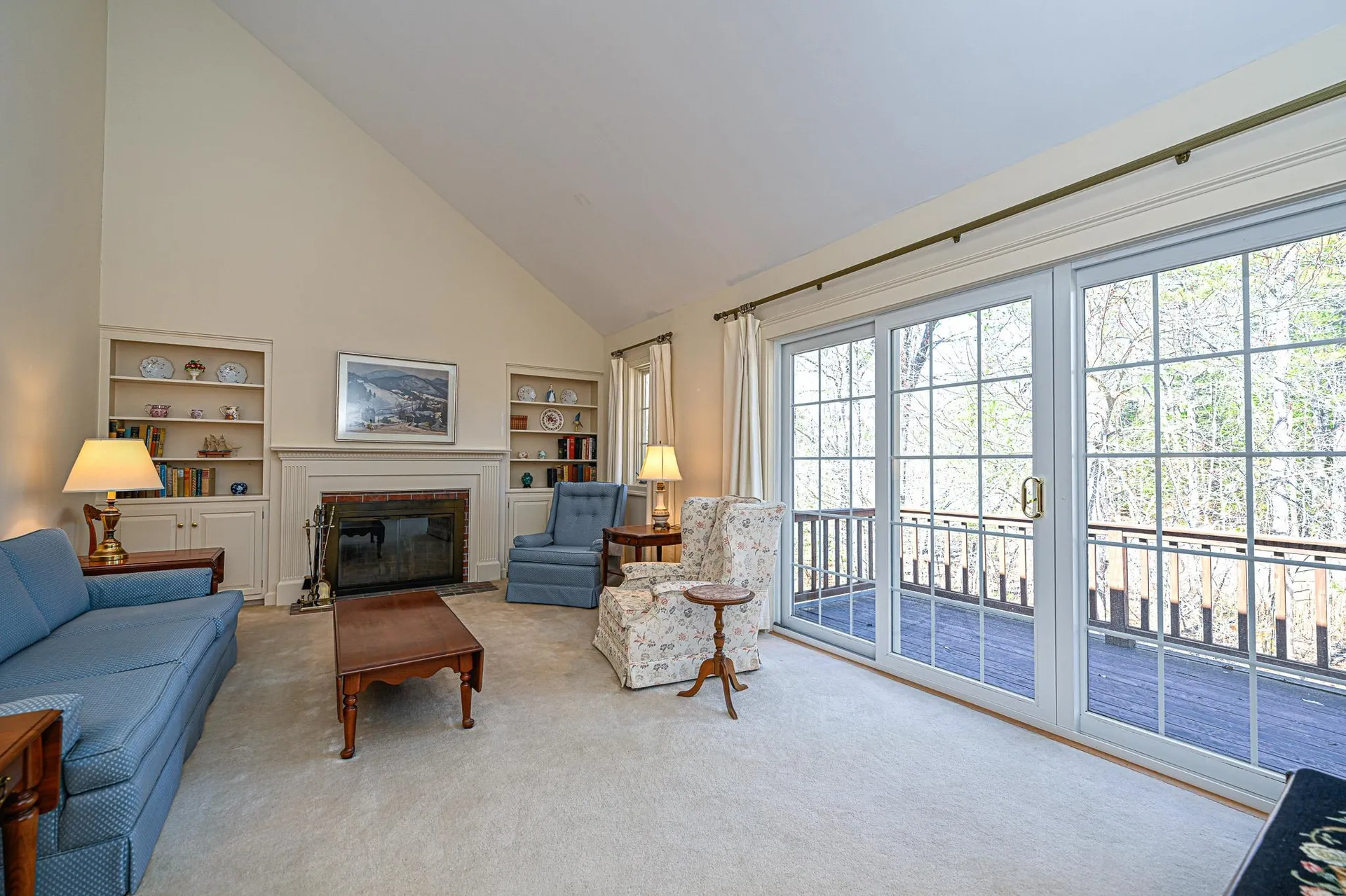 63 Peninsula Drive Stratham NH 03885