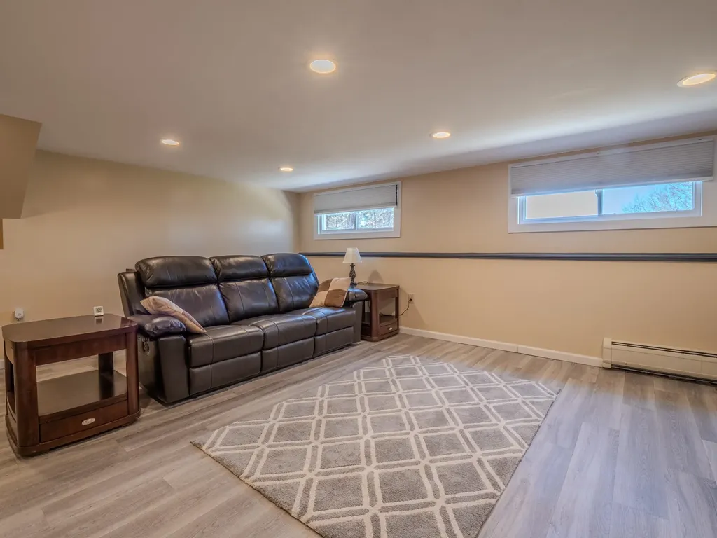 56 Burr Pond Road Sudbury VT 05733