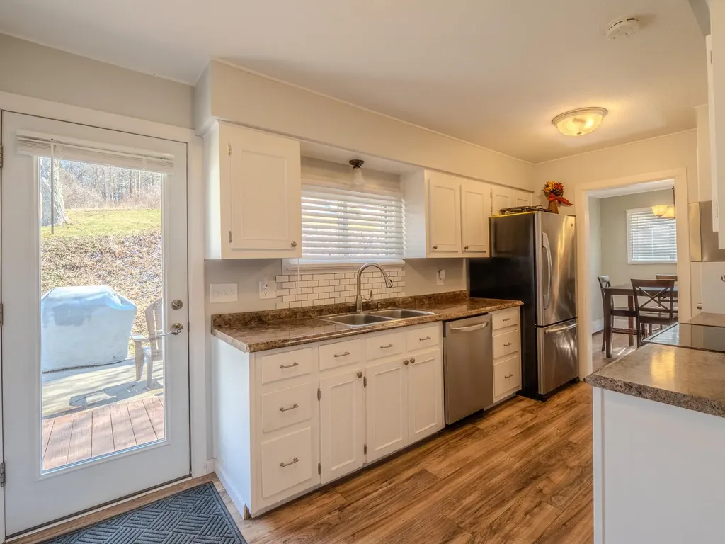 56 Burr Pond Road Sudbury VT 05733