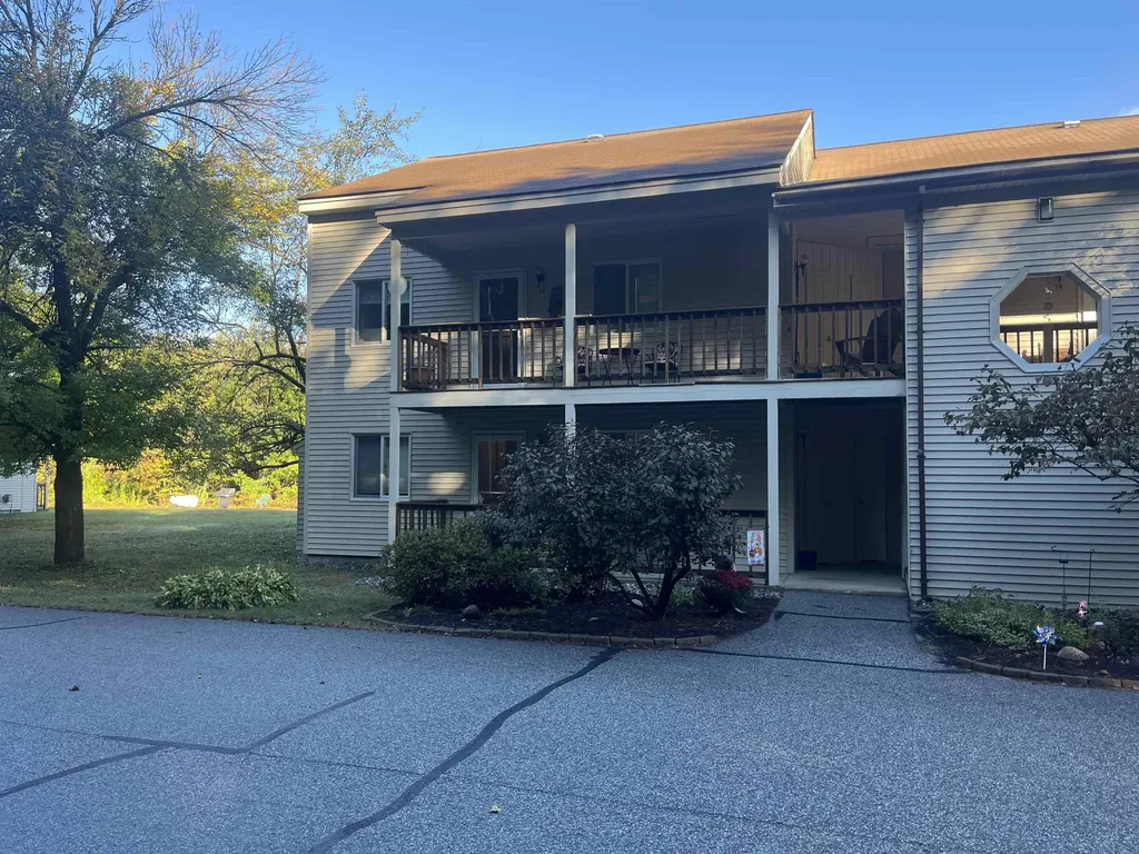 24 Harmony Lane Conway NH 03813