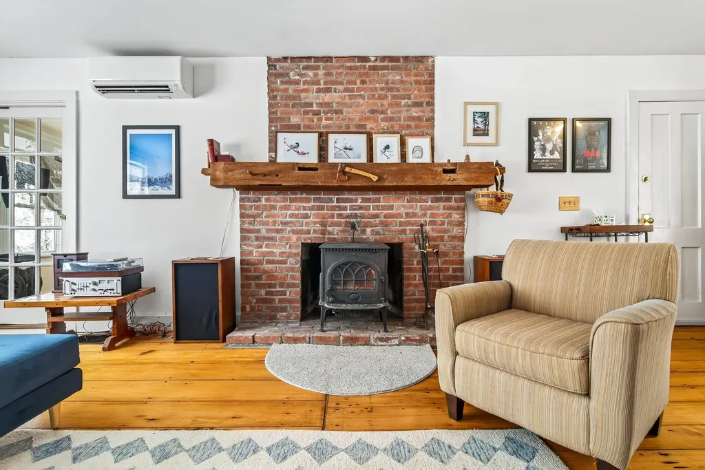 631 N Cream Hill Road Shoreham VT 05770