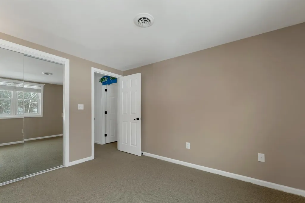 501 Bean Hill Road Northfield NH 03276