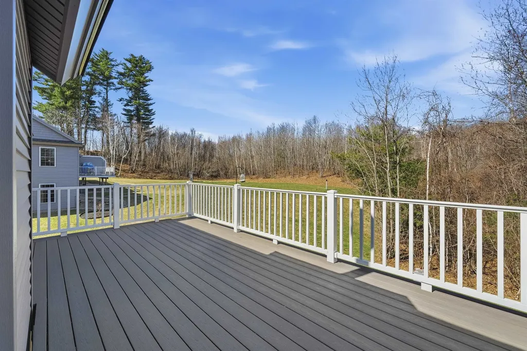 7A Sunset Ridge Road Epping NH 03042