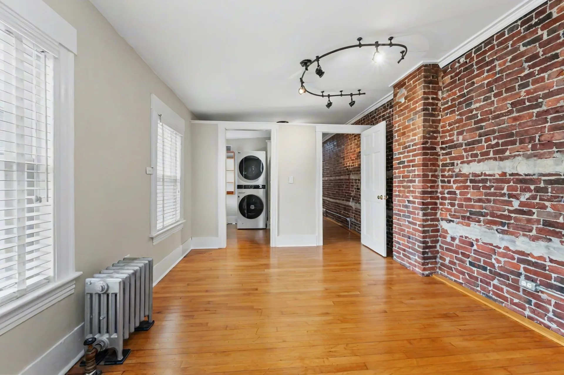 79 Pleasant Street Manchester NH 03101