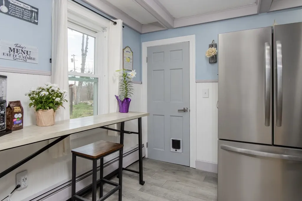 12 Lindy Street Pembroke NH 03275