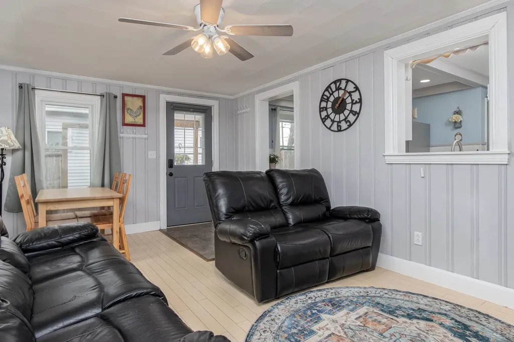 12 Lindy Street Pembroke NH 03275