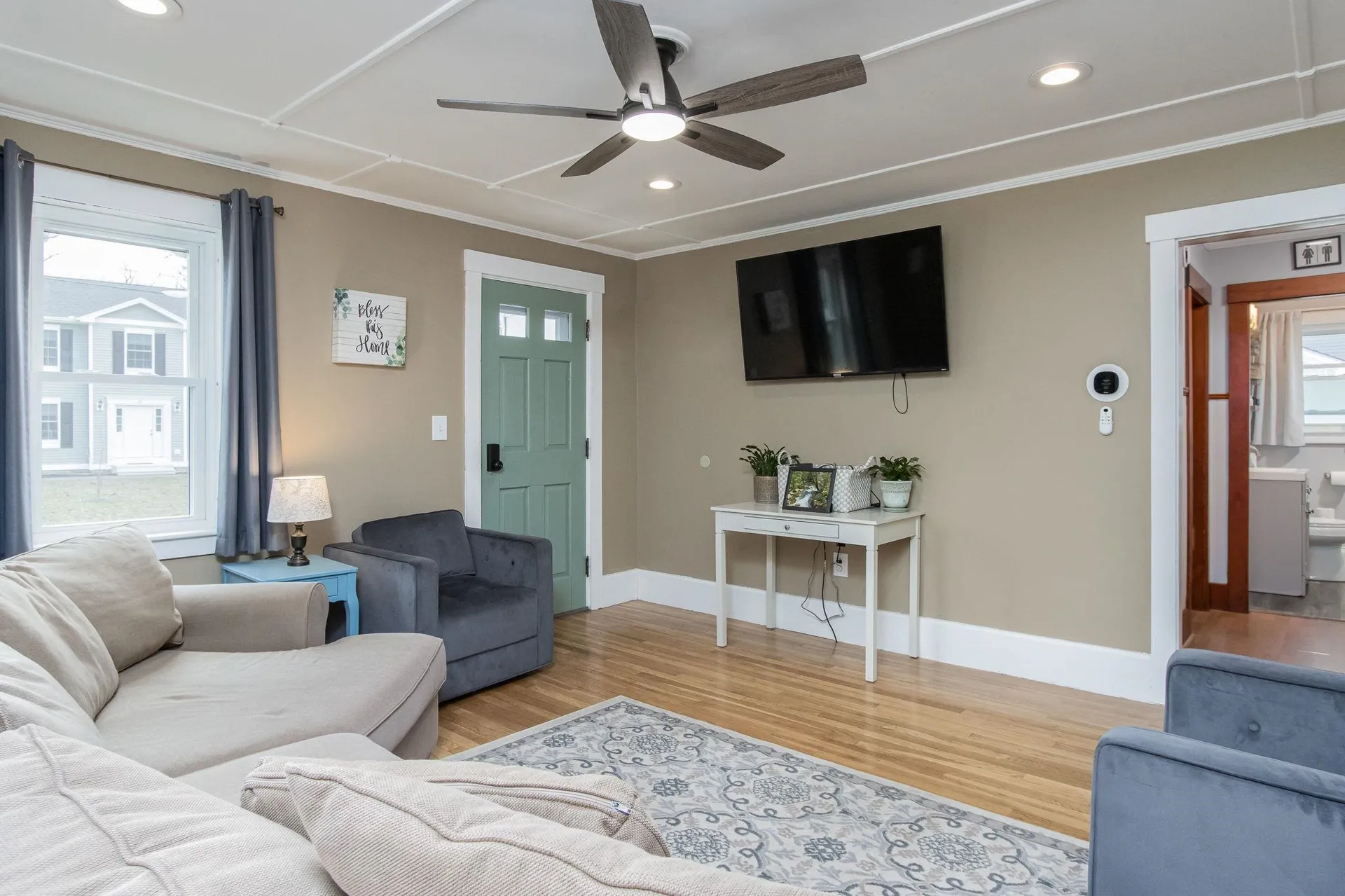 12 Lindy Street Pembroke NH 03275