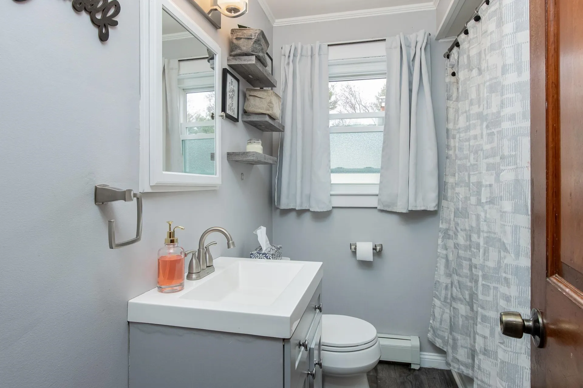 12 Lindy Street Pembroke NH 03275