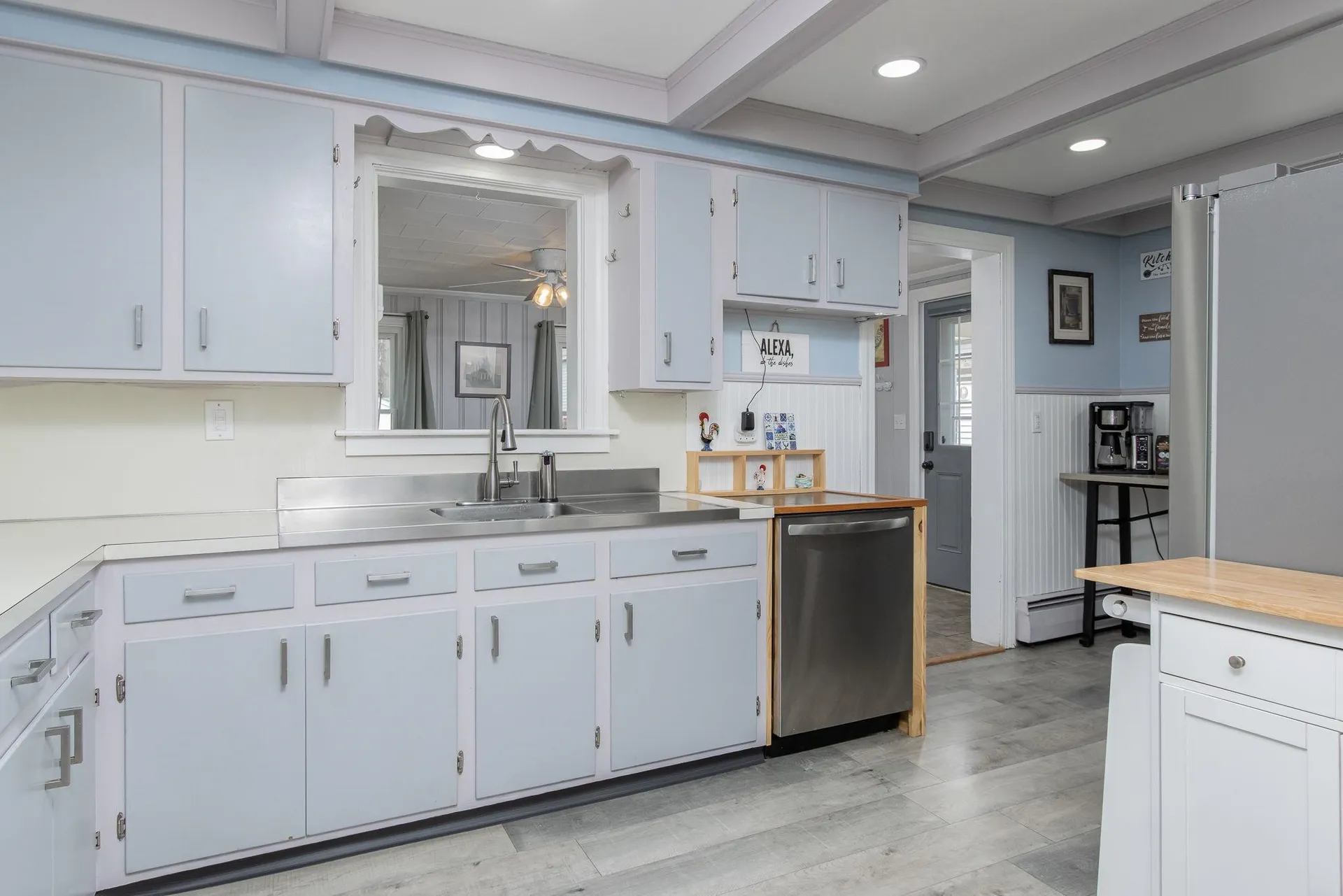 12 Lindy Street Pembroke NH 03275