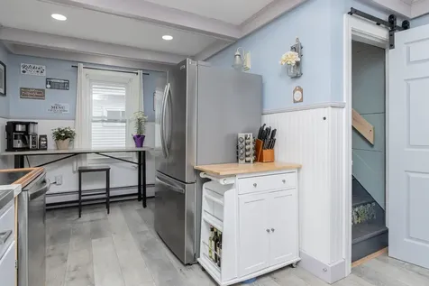 12 Lindy Street Pembroke NH 03275