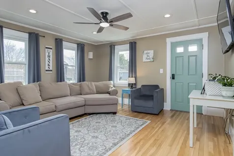 12 Lindy Street Pembroke NH 03275
