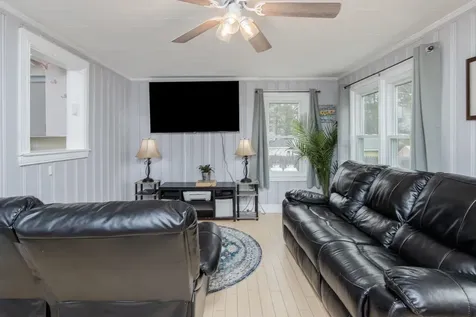 12 Lindy Street Pembroke NH 03275