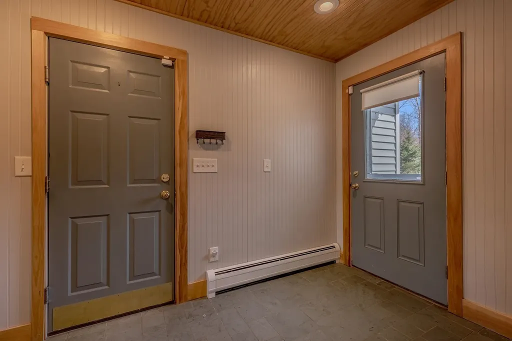 360 Mending Walls Road Manchester VT 05255