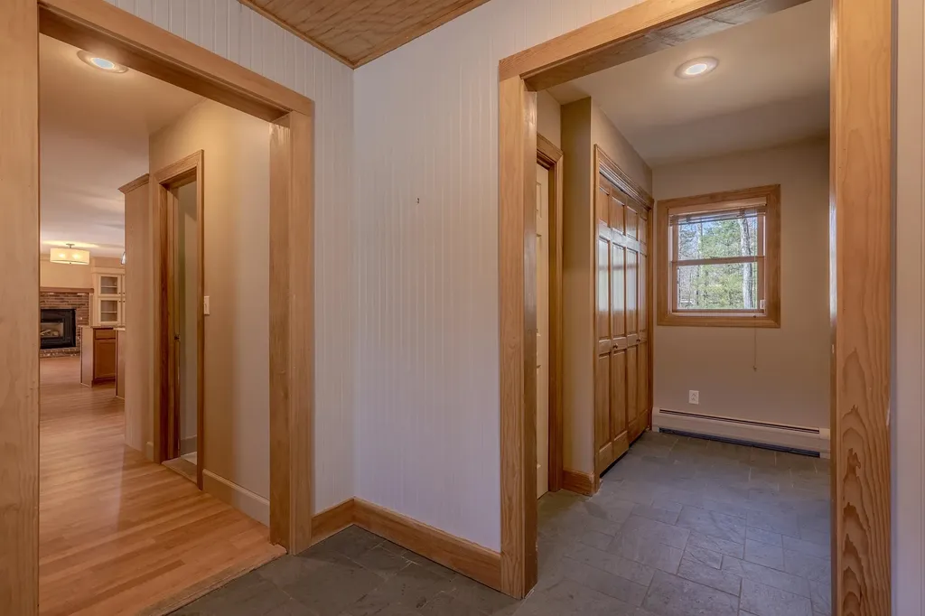 360 Mending Walls Road Manchester VT 05255