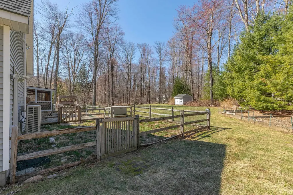 360 Mending Walls Road Manchester VT 05255