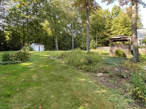 360 Mending Walls Road Manchester VT 05255