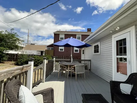 20 Lowell Street Seabrook NH 03874