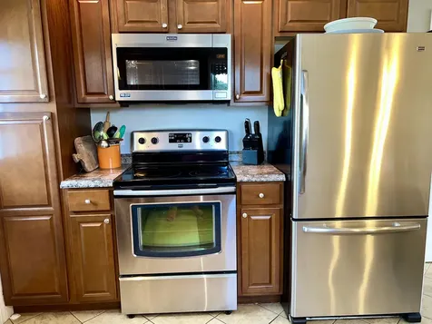 20 Lowell Street Seabrook NH 03874
