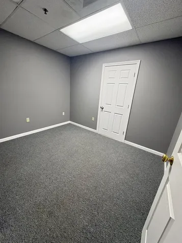 50 Nashua Road Londonderry NH 03053