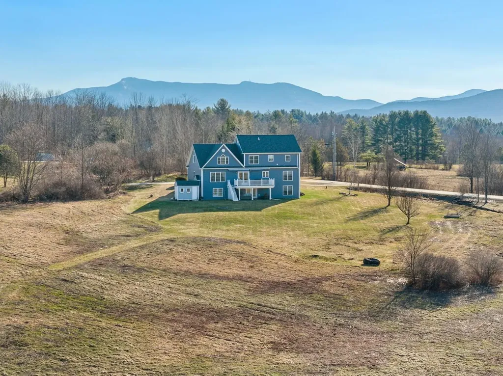 2 Sleepy Hollow Road Essex VT 05452