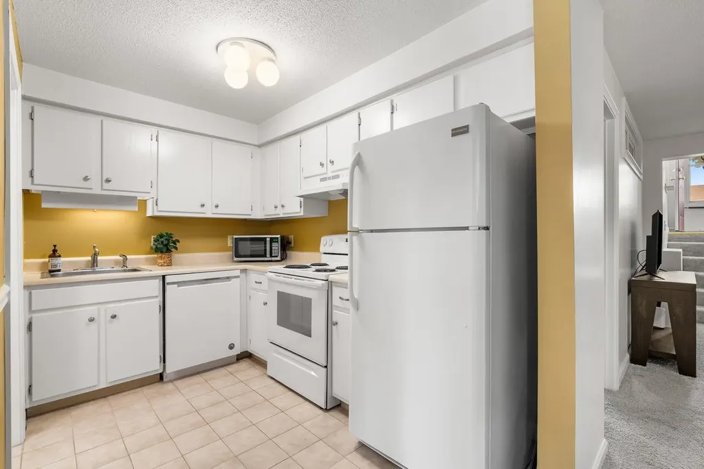 55A East Ridge Road Merrimack NH 03054-4452