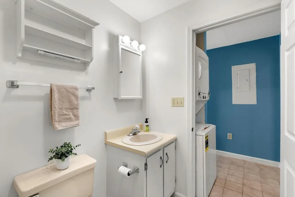 55A East Ridge Road Merrimack NH 03054-4452