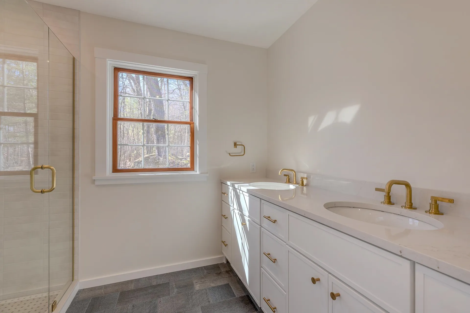 171 Mending Walls Road Manchester VT 05255