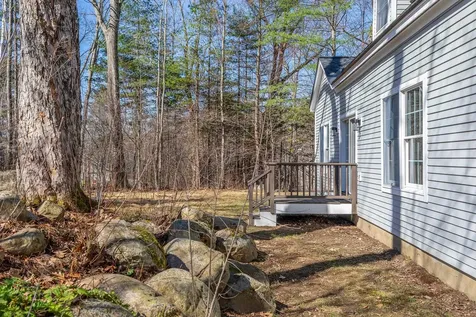 171 Mending Walls Road Manchester VT 05255