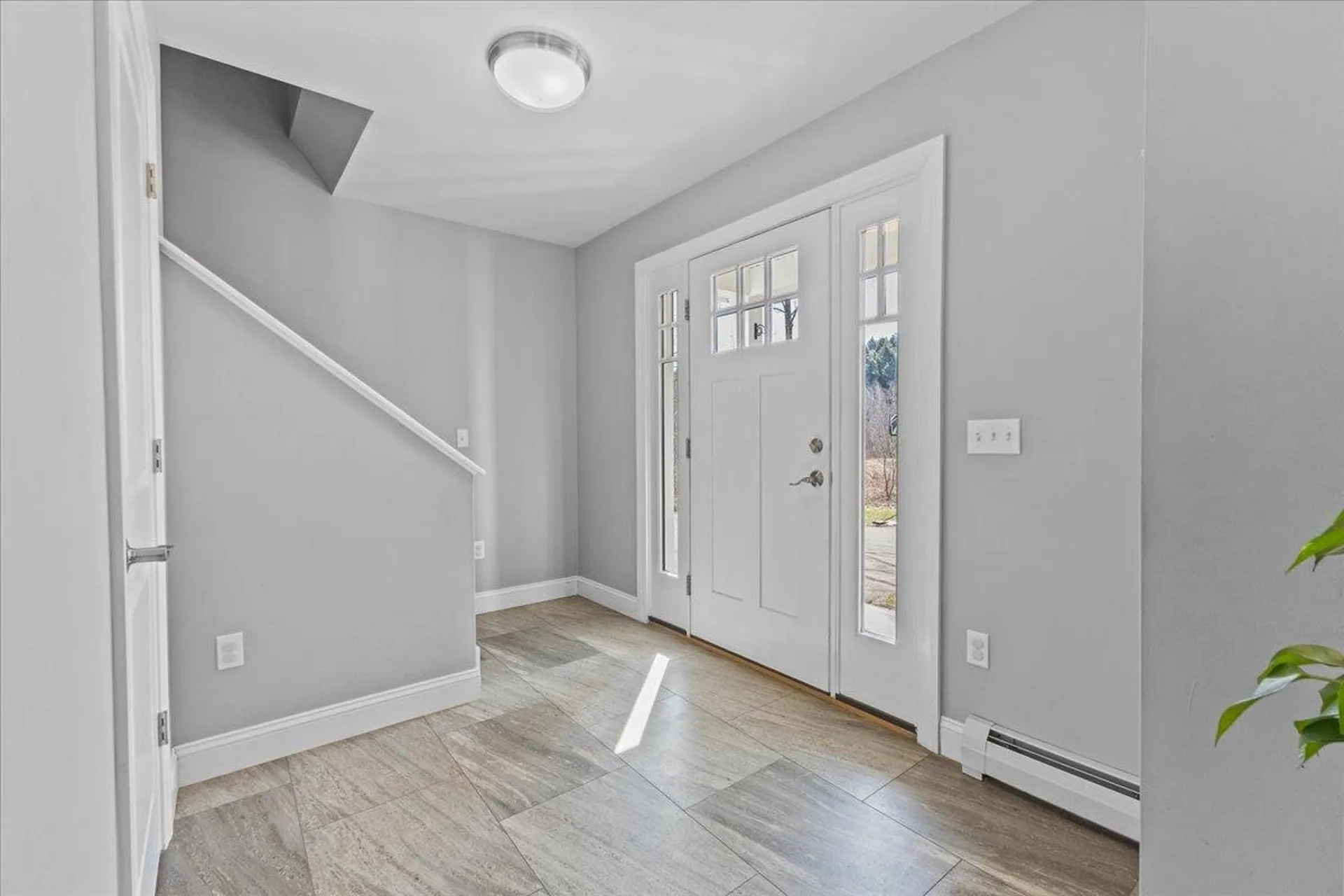 53 Seward Road Colchester VT 05446