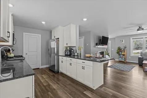 53 Seward Road Colchester VT 05446