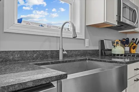 53 Seward Road Colchester VT 05446