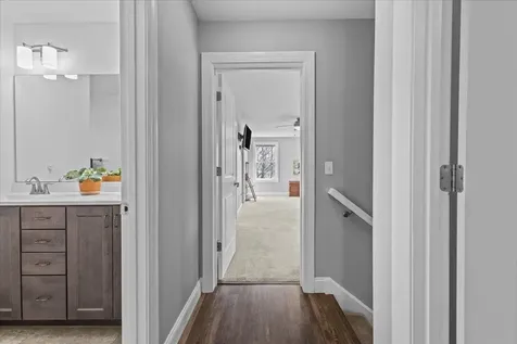 53 Seward Road Colchester VT 05446