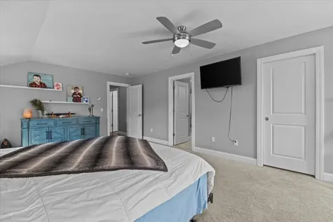 53 Seward Road Colchester VT 05446