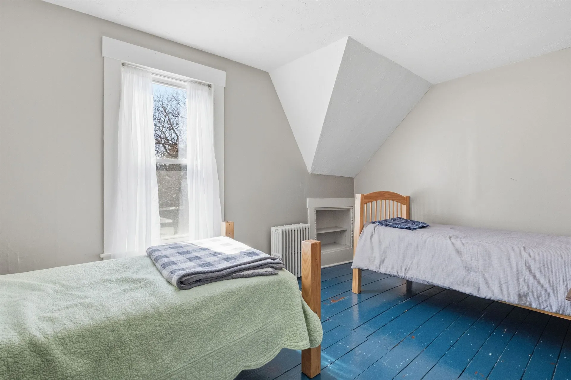 388 Elm Street Laconia NH 03246