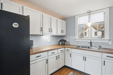 388 Elm Street Laconia NH 03246