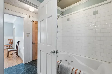 388 Elm Street Laconia NH 03246
