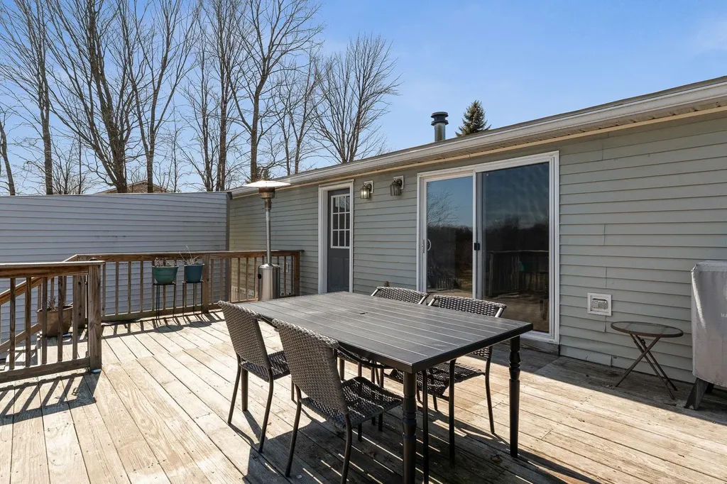 1645 Highgate Road Highgate VT 05478