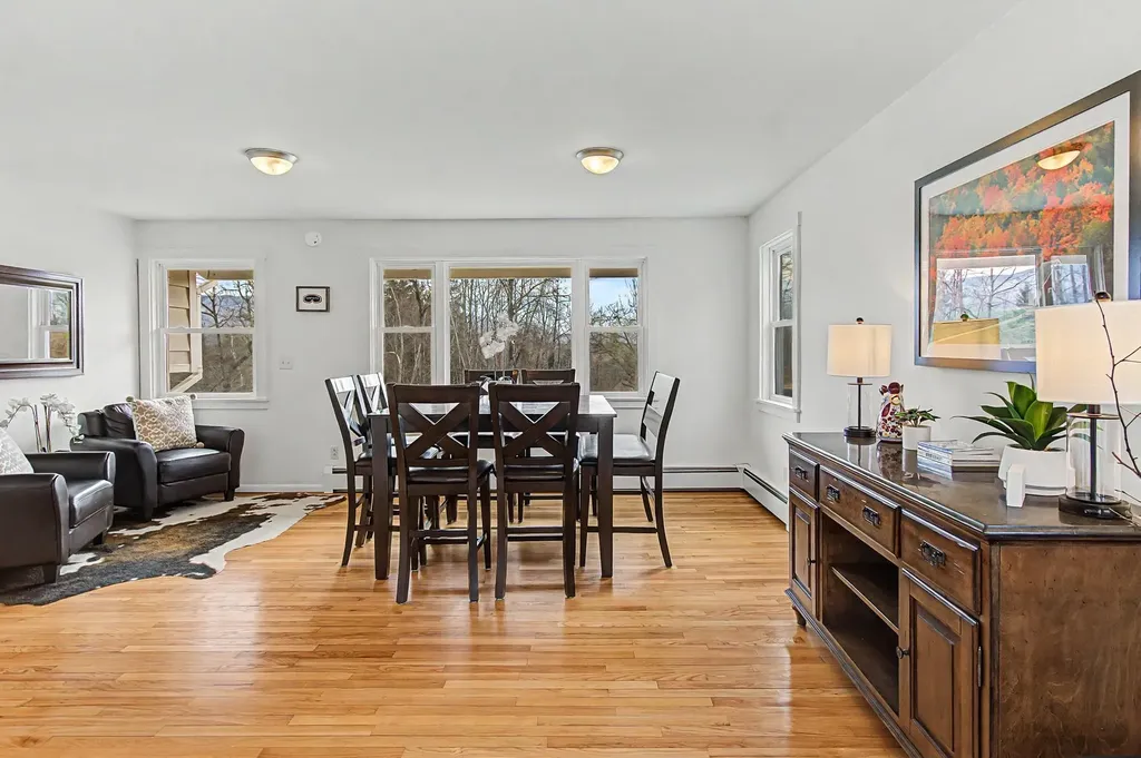 1061 Weeks Hill Road Stowe VT 05672