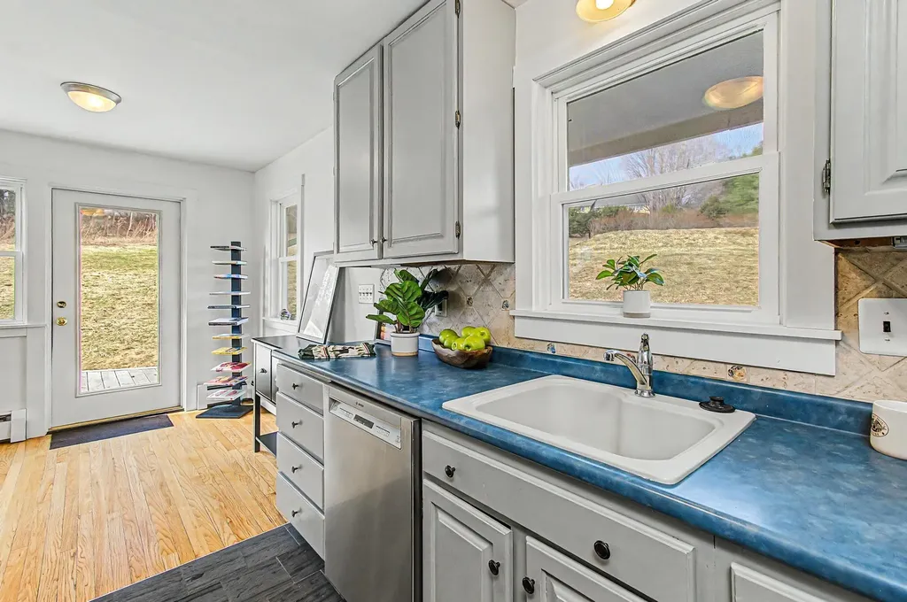 1061 Weeks Hill Road Stowe VT 05672